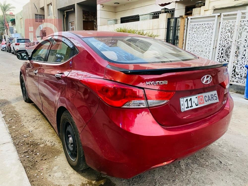 هیوندای ئەلەنترا